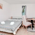 By The Sea - 24608 Apartment *