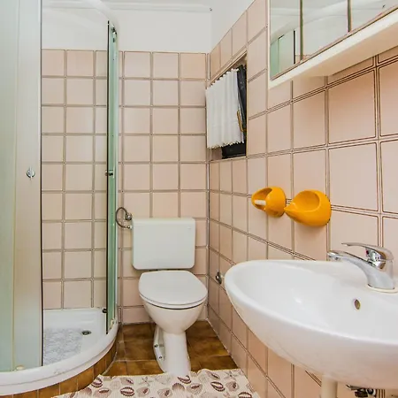 Appartamento By The Sea - 24608 Vir